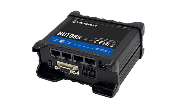 RUT955 router